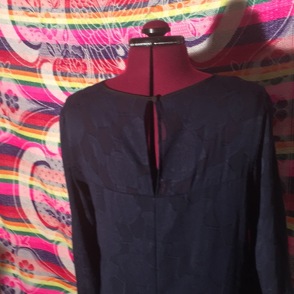 NWOT BCBGeneration Shift Dress With Floral Texture - Picture 5 of 8